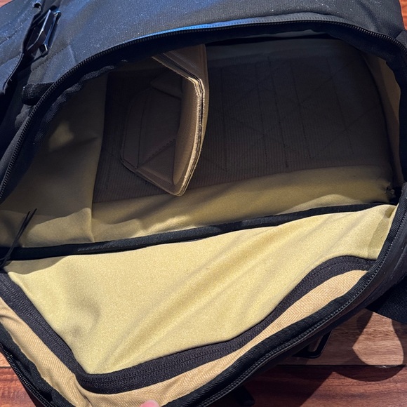 Peak Design Everyday 20L Black Backpack